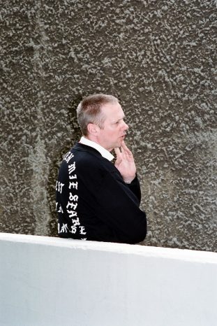 INA NIEHOFF - 032C Studio Visit