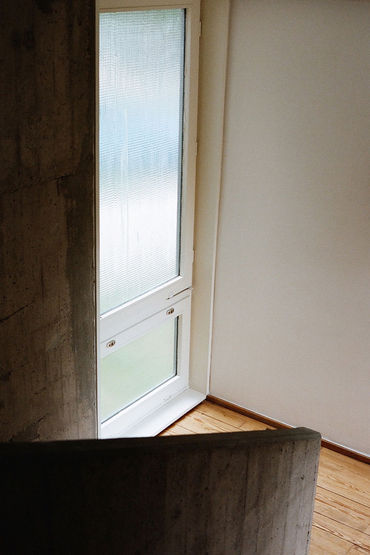 INA NIEHOFF - 032C Studio Visit