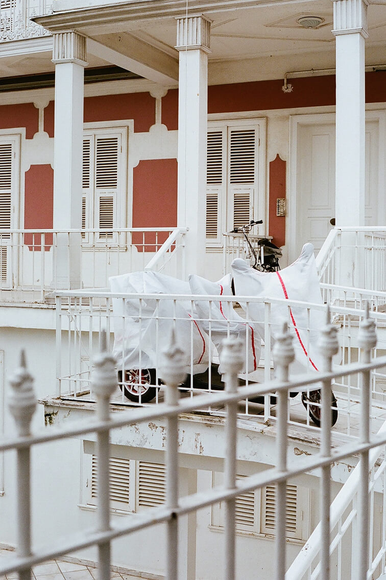 INA NIEHOFF - Istanbul