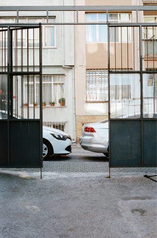 INA NIEHOFF - Istanbul