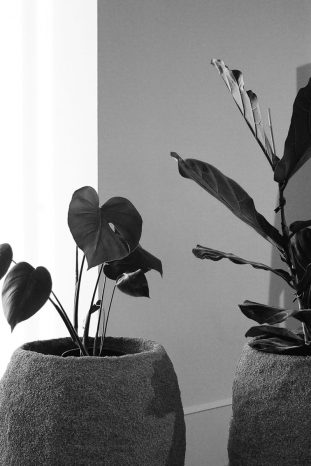 INA NIEHOFF - BACKSTAGE AT WILLIAM FAN SS17