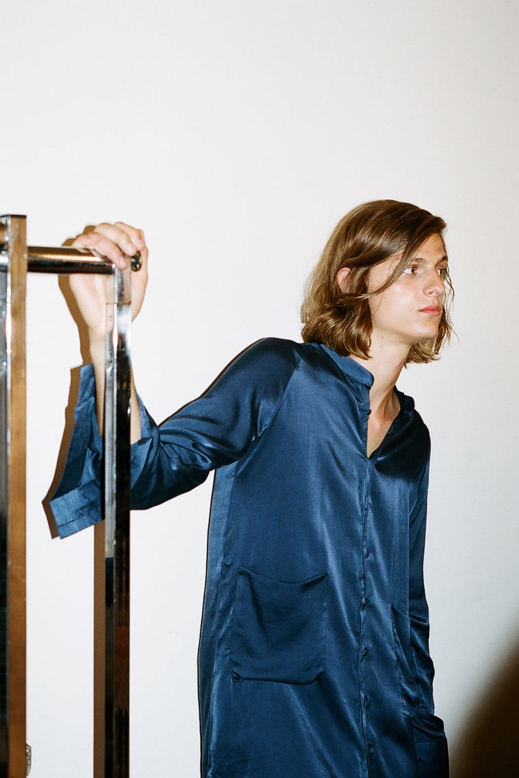 INA NIEHOFF - BACKSTAGE AT WILLIAM FAN SS17