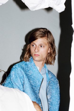 INA NIEHOFF - BACKSTAGE AT WILLIAM FAN SS17