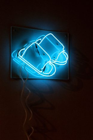 INA NIEHOFF - BACKSTAGE AT WILLIAM FAN SS17