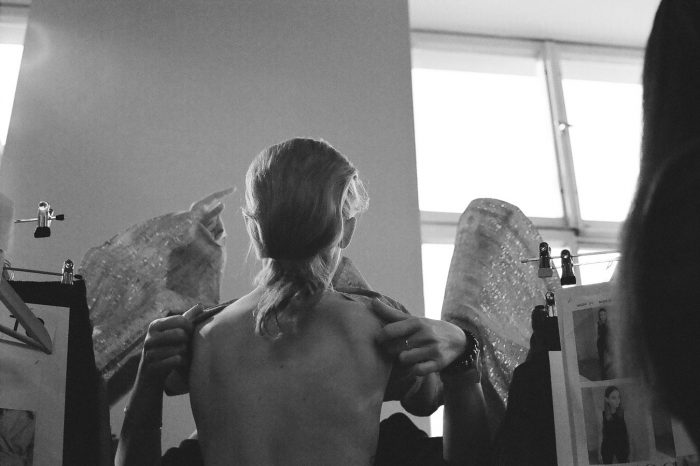 INA NIEHOFF - BACKSTAGE AT WILLIAM FAN SS17