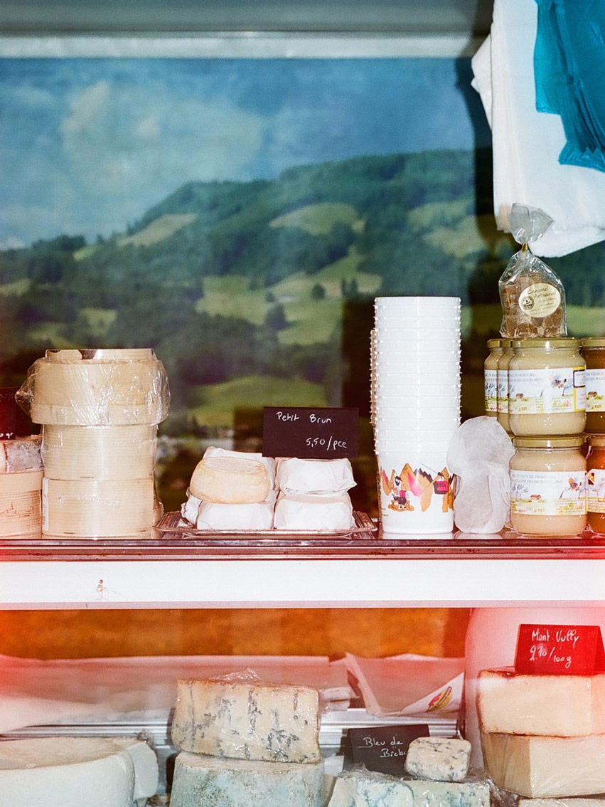 INA NIEHOFF - Itineraries of Taste