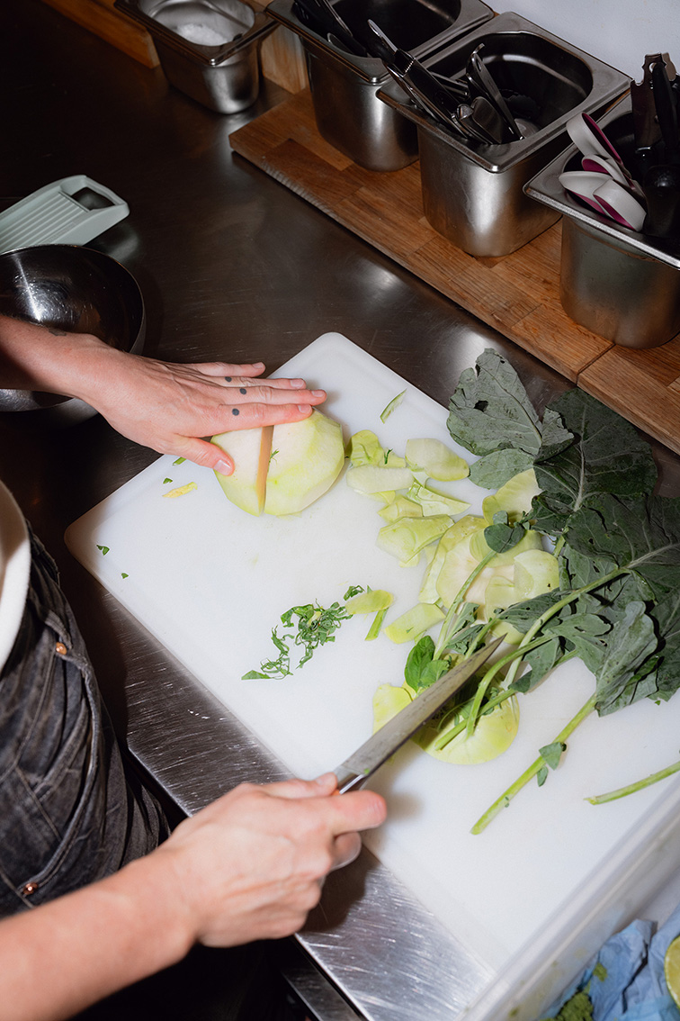 INA NIEHOFF - CHELSEA TUROWSKY SALAD DAYS FOR MONO