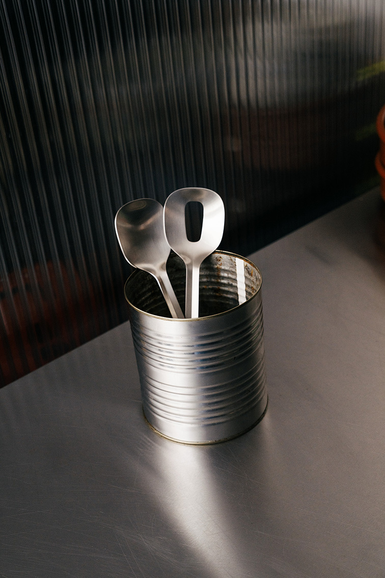 INA NIEHOFF - CHELSEA TUROWSKY SALAD DAYS FOR MONO