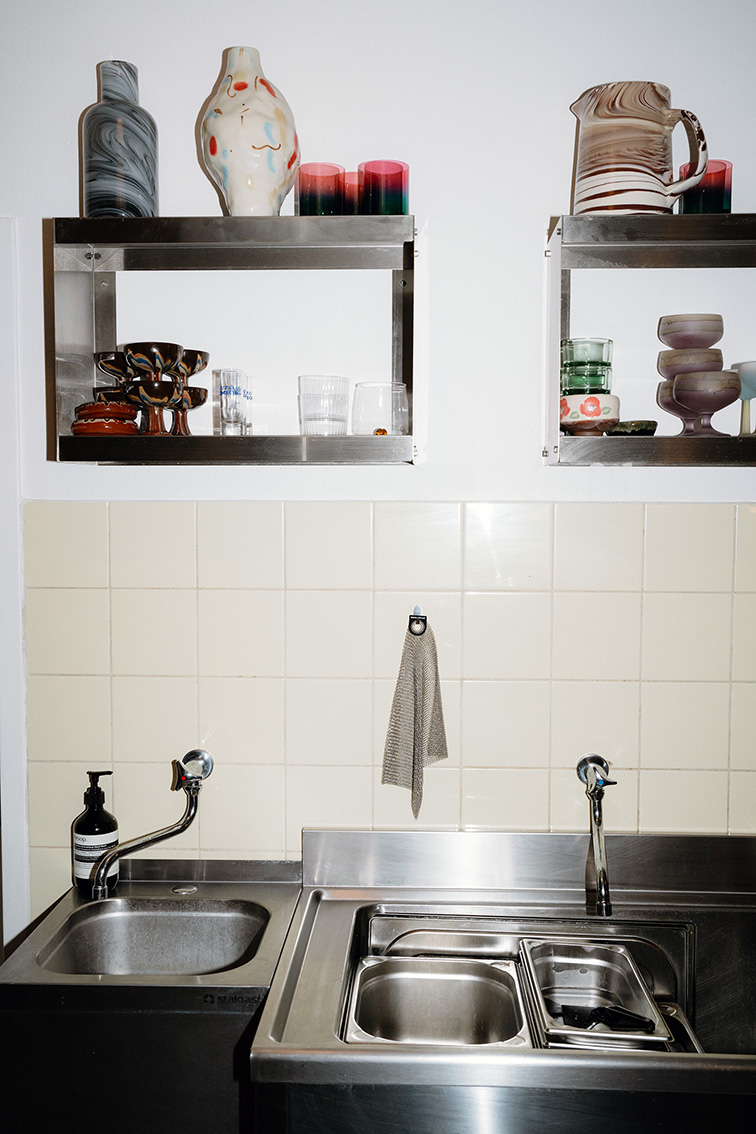 INA NIEHOFF - CHELSEA TUROWSKY SALAD DAYS FOR MONO